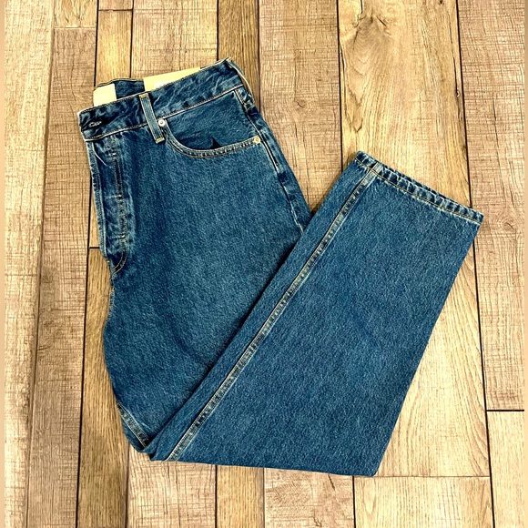 Everlane- The Curvy 90s Cheeky Straight Jeans - Picture 1 of 5
